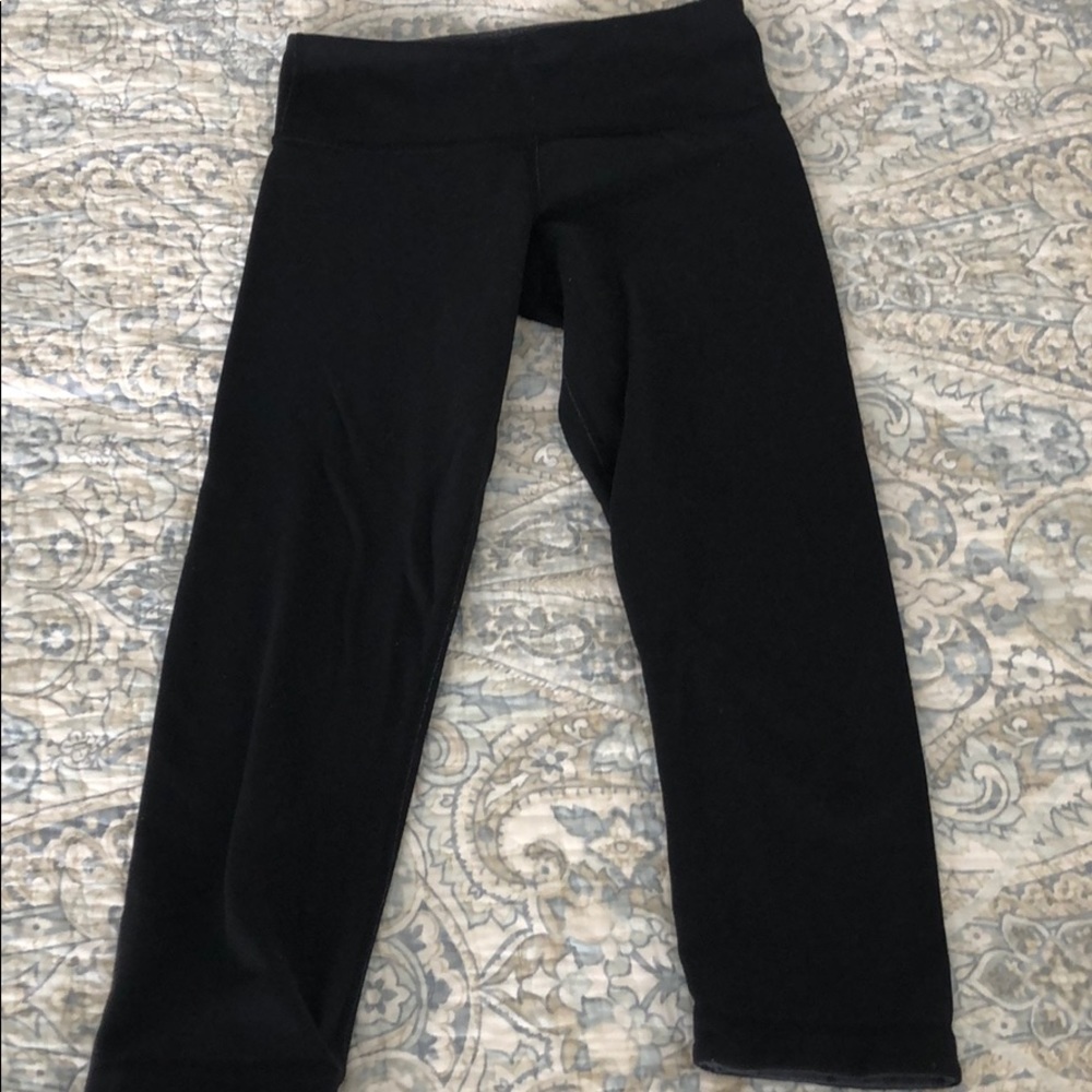 Lululemon three-quarter legging